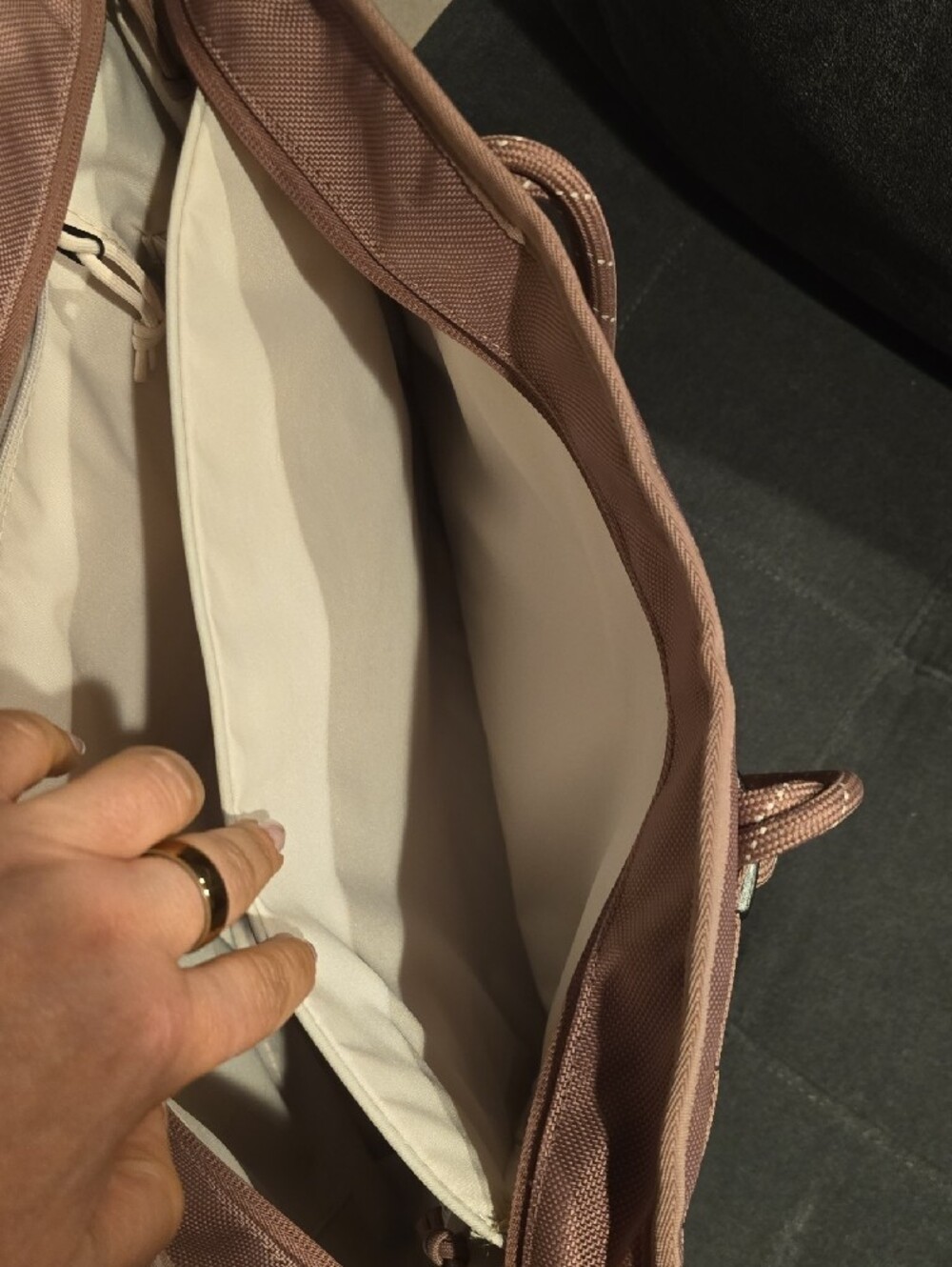 Nike Dusty Rose Woven Work Tote Bag with Rope Handles, NWNT Laptop And Cupholder - Picture 6 of 8